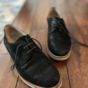 Paul Green black metallic tie up oxfords